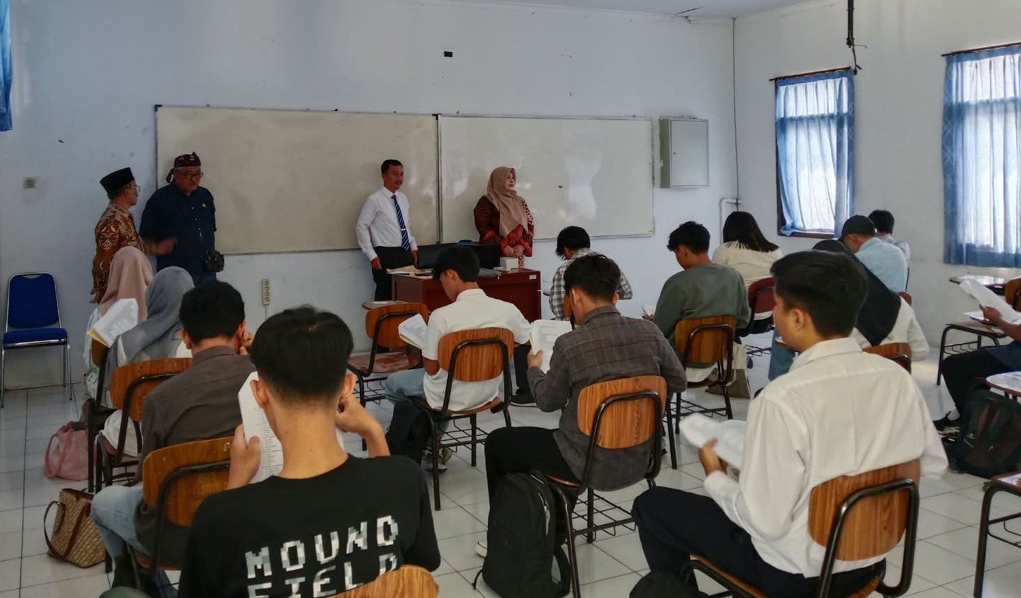 300 Lebih Camaba “UNIKU” Ikuti Tes Gelombang ke 2