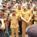 Temui Massa Aksi Pro dan Kontra Makan Bergizi Gratis, Bupati Kuningan Tegaskan Komitmen Buka Ruang Dialog