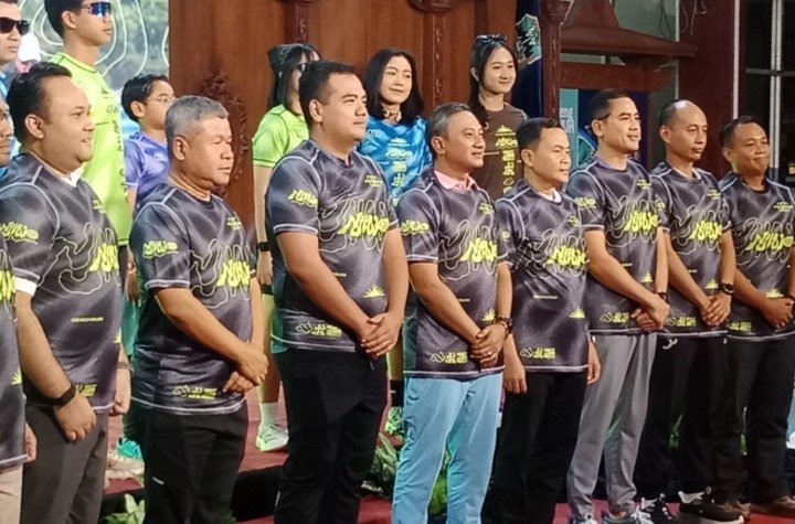 Bupati Pacitan Luncurkan Nyaman Jiwo Beach Run 2026, Ajak Menyusuri Pesisir Lewat Langkah yang Menenangkan Jiwa