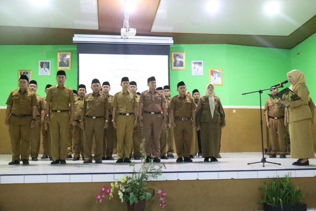Perkuat Mutu Pendidikan dan Transformasi Sekolah, Wakil Bupati Kuningan Kukuhkan Pengurus MKKS SMP 2026-2029