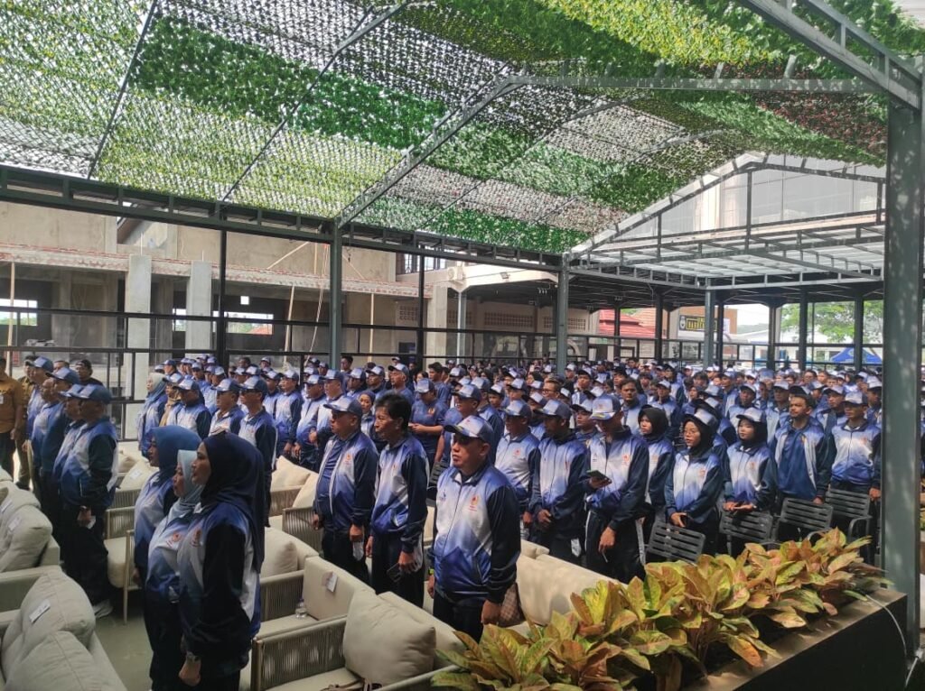 Semangat Membara! Bupati Kuningan Lepas 440 Kontingen untuk Berlaga di PORPROV XV Jabar 2026