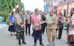 Gubernur Laka Lena Luncurkan Program Pendampingan Siswa/i Mengikuti Seleksi Masuk Perguruan Tinggi Melalui Jalur UTBK, TNI/POLRI dan Sekolah Kedinasan Tahun 2025