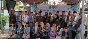 Acara Penutupan Musabaqoh Tilawatil Qur’an (MTQ) Tingkat Kecamatan Arahan tahun 2025 Berlangsung Meriah.