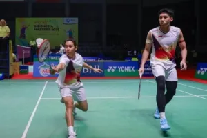 Unggulan Pertama Mulus ke Semifinal