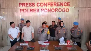 Polres Ponorogo Amankan Pelaku  Rudakpaksa Anak Di Bawah Umur 
