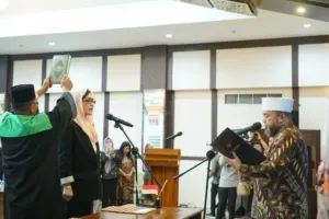 Gubernur Helmi Hasan Lantik Elva Hartati, Dorong Bank Bengkulu Jadi Pilar Ekonomi Daerah