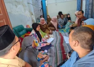 Ketua DPRD Kabupaten Cirebon Kunker Di Desa Kecomberan Temukan Ketidaksesuaian Data Penerima Bansos