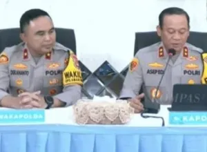 Polda Metro Jaya Tetapkan Delapan Tersangka Dalam Kasus Tuduhan Ijazah Palsu Milik Jokowi.