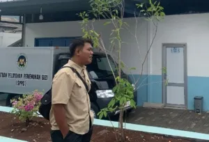 SPPG Ciporang Klarifikasi Video Chef Memakai Aksesoris Saat Mengolah Bahan Makanan