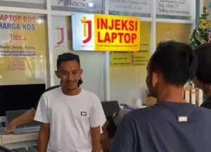 Pelanggan dari Timor Leste Borong 11 Unit Laptop HP di Injeksi Laptop Kupang