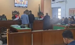 33 Alat Bukti Diajukan oleh Penggugat Ijazah Jokowi