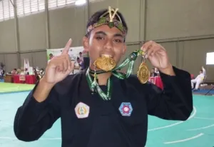 Akbar Rebut Dua Emas Kejuaraan Pencak Silat Tingkat Jateng