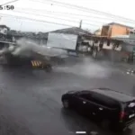 Truk Hantam Toko dan Motor di Pasar Kretek Wonosobo Diduga Rem Blong