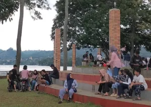 Masuki Liburan “NATARU” Pengunjung Obyek Wisata Waduk Darma Membludak