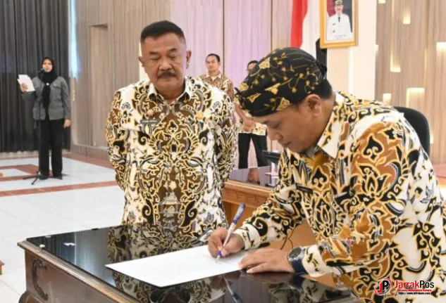 Pemkab Cirebon Optimalkan Satu Data Untuk Dukung Kebijakan Berbasis Bukti Pemkab Cirebon Optimalkan Satu Data Untuk Dukung Kebijakan Berbasis Bukti