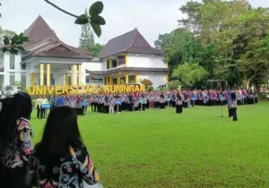 Rektor “UNIKU” Terpilih Pimpin Apel Perdana di Moment HKN
