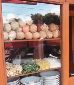 Bakso dan Mie Ayam Mas Eko Banjaran ” Mak Nyosss Poollll”