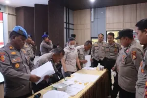 Polres Dumai Laksanakan Deteksi Dini Narkoba Melalui Pengecekan Urine Terhadap Seluruh Personil