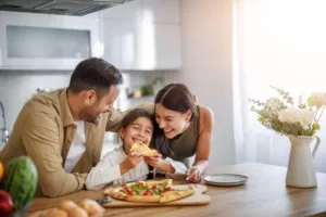 MSG Alami vs Kaldu Bubuk: Mana yang Lebih Baik untuk Keluarga Kita, Moms?