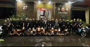 Tim Patroli Raimas Macan Kumbang 852 Polresta Cirebon Amankan Puluhan pelajar Terlibat Tawuran