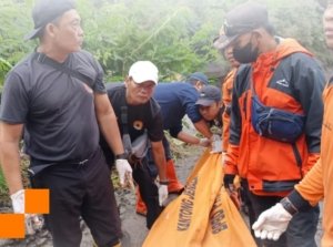 Tiga Orang Meninggal Dunia Pasca Banjir Lahar Gunung Berapi