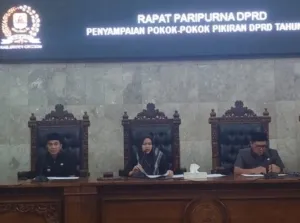 Ketua DPRD Kabupaten Cirebon Pimpin Paripurna, Agenda Penyampaian Pokok-Pokok Pikiran DPRD