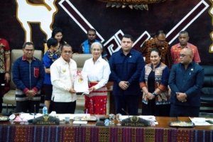 Paripurna DPRD NTT Sahkan Bank NTT Jadi Perseroda, Penguatan Tata Kelola dan Fokus Daerah