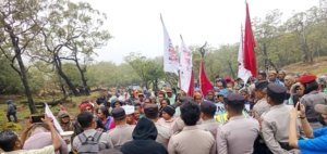 Dirjen KSDAE dan Usman Husin Hadir Langsung di Mutis: Dari Gelombang Aksi ke Penutupan Sementara