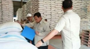 Prabowo Sidak Gudang Bulog di Magelang