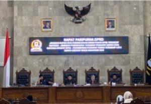 DPRD Gelar Paripurna Jawaban Bupati Atas PU Fraksi Terhadap Tiga Raperda