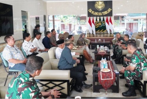 Yayasan Sunan Gunung Jati dan PWC-R Perkuat Silaturrahmi Dengan Danrem 063/SGJ Yayasan Sunan Gunung Jati dan PWC-R Perkuat Silaturrahmi Dengan Danrem 063/SGJ