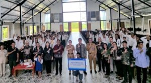 BRI Peduli Salurkan Beasiswa untuk 59 Mahasiswa UNIKA Weetebula, Perkuat SDM Unggul di Sumba Barat Daya
