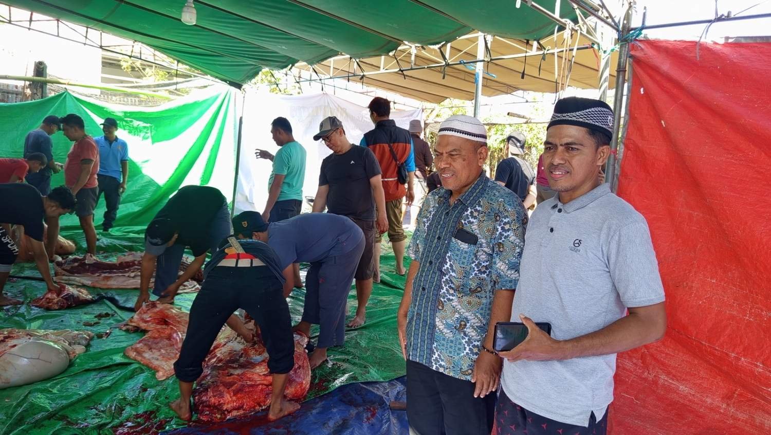Idul Adha di Masjid Darul Hijrah Kolhua, Semangat Berbagi dan Keikhlasan Terus Menggema Idul Adha di Masjid Darul Hijrah Kolhua, Semangat Berbagi dan Keikhlasan Terus Menggema