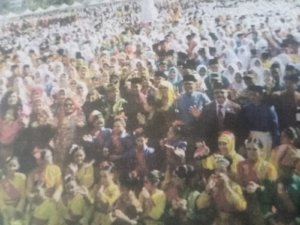 Pimpinan DPRD Kota Batam Hadiri Upacara Hardiknas di Dataran Engku Putri Batam Center