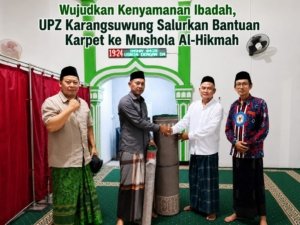 Kepedulian Nyata, UPZ Karangsuwung Bantu Karpet Untuk Mushola Al-Hikmah
