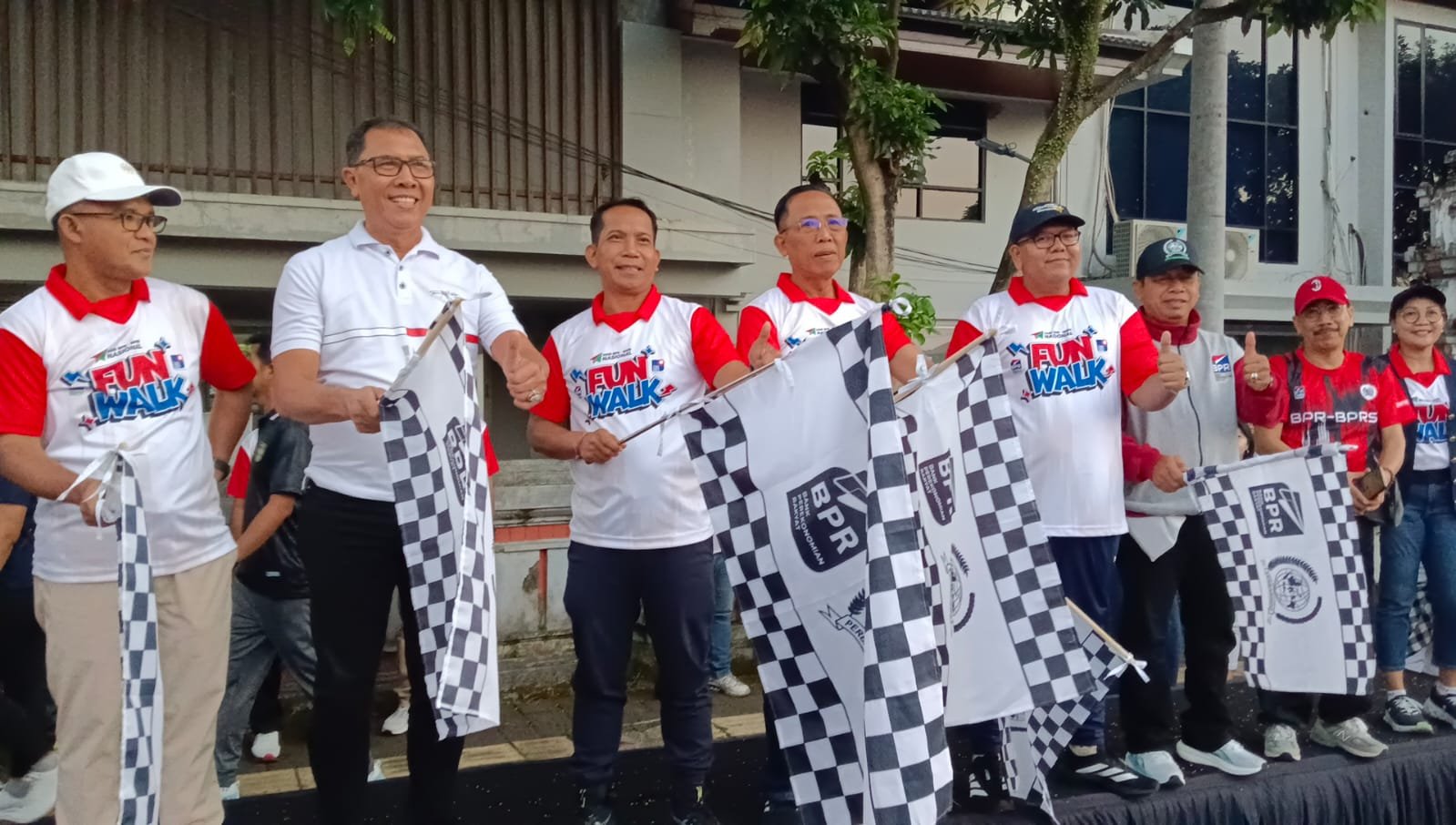 Puncak Hari BPR-BPRS Nasional 2026 di Tabanan Meriah, Perbarindo Bali Tegaskan Komitmen Perkuat UMKM dan Literasi Keuangan Puncak Hari BPR-BPRS Nasional 2026 di Tabanan Meriah, Perbarindo Bali Tegaskan Komitmen Perkuat UMKM dan Literasi Keuangan