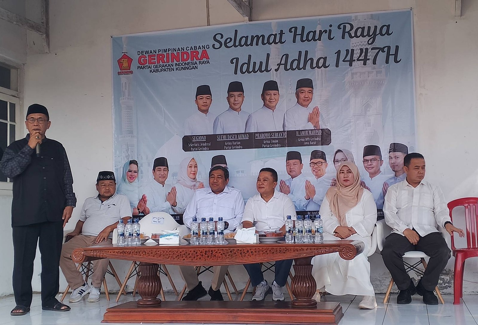 Sambut Idul Adha 1447 H, DPC Gerindra Kuningan Sembelih 4 Sapi dan 5 Kambing untuk Warga Sambut Idul Adha 1447 H, DPC Gerindra Kuningan Sembelih 4 Sapi dan 5 Kambing untuk Warga