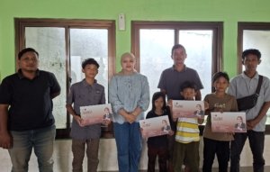 Komitmen Nyata Ketua DPRD Kabupaten Cirebon Dalam Mendukung Pendidikan Melalui PIP (Program Indonesia Pintar)