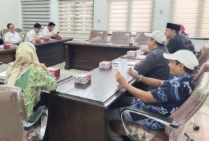 Aan Setiawan Dari Komisi II DPRD Kembali Mendesak Pemkab Cirebon Ambil Langkah Selamatkan 41 Sapi Kurus Stunting.
