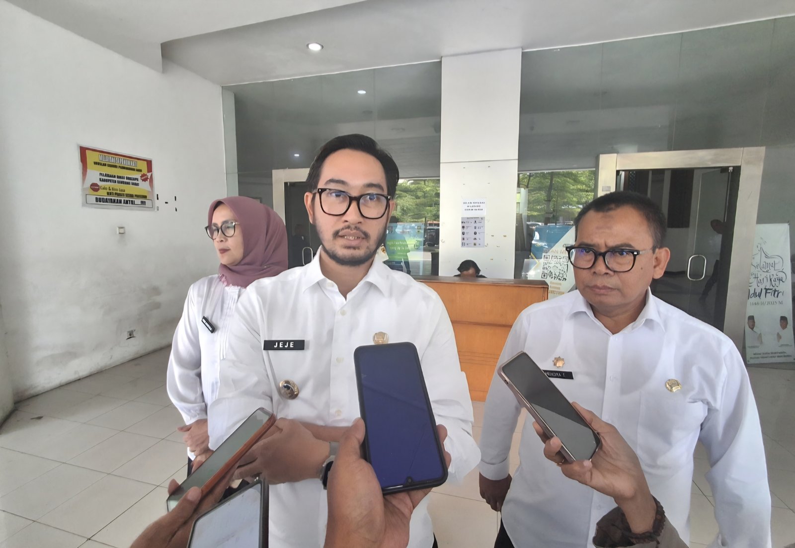 Jeje Ritchie Ismail Gaspol Bersihkan Birokrasi Bandung Barat Jeje Ritchie Ismail Gaspol Bersihkan Birokrasi Bandung Barat