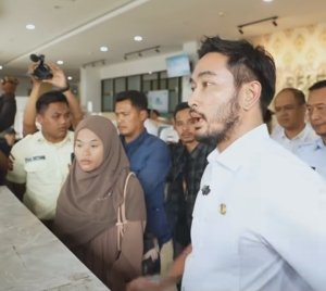 Bupati Bandung Barat Sidak MPP Usai Viral Dugaan Calo Adminduk Saat Warga Rongga Urus KIA
