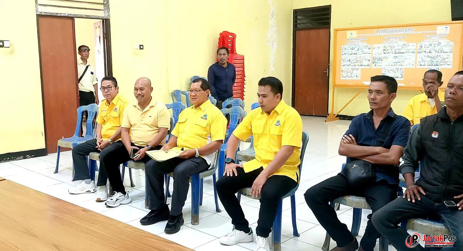 Kantongi Dukungan Mayoritas Pemilik Suara, Randy Daud Siap Pimpin Golkar Kota Kupang Kantongi Dukungan Mayoritas Pemilik Suara, Randy Daud Siap Pimpin Golkar Kota Kupang