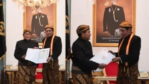Bawazier, Pembina Generasi Muda Bela Negara (GMBN) mendapat gelar KRAT-Husodonegoro dari Kesunanan Surakarta