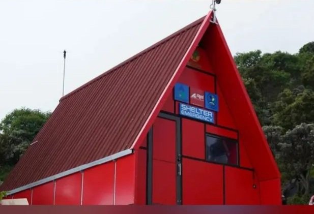 Di Pos 3 Pendakian Suwanting Gunung Merbabu Resmi Mengoperasikan Shelter Emergency Berbasis Teknologi Di Pos 3 Pendakian Suwanting Gunung Merbabu Resmi Mengoperasikan Shelter Emergency Berbasis Teknologi