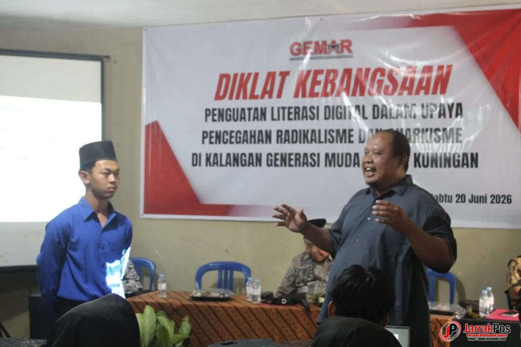 Diskominfo Ingatkan Bahaya Narasi Radikal yang Mengintai Generasi Muda Diskominfo Ingatkan Bahaya Narasi Radikal yang Mengintai Generasi Muda