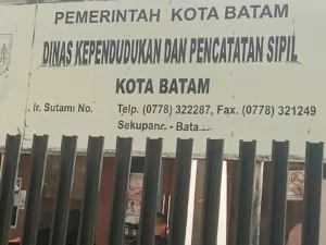 Kadisduk Batam Kangkangi UUD 1945 dan UU HAM, Ribuan Warga Terancam “Hilang Status”
