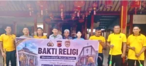 Sambut Hari Bhayangkara ke-80, Polresta Cirebon Bersih-Bersih Makam Pangeran Cakrabuana