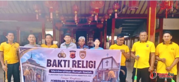 Sambut Hari Bhayangkara ke-80, Polresta Cirebon Bersih-Bersih Makam Pangeran Cakrabuana Sambut Hari Bhayangkara ke-80, Polresta Cirebon Bersih-Bersih Makam Pangeran Cakrabuana
