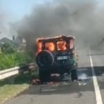Sebuah Mobil Landcruiser Terbakar Di Tol Palikanci KM 201.