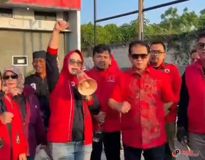 Motor Touring Ideologi PDI Perjuangan Kota Cirebon, Hadirkan Rokhmin Dahuri: Partai Ini Bukan Transaksional! Motor Touring Ideologi PDI Perjuangan Kota Cirebon, Hadirkan Rokhmin Dahuri: Partai Ini Bukan Transaksional!